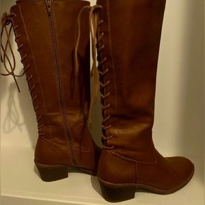 Brand New leather waterproof boots (size 10)